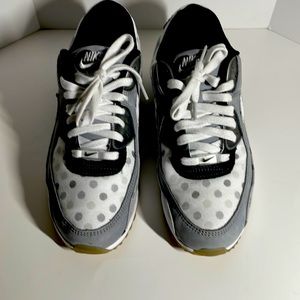 Nike Air Max 90 Nrg Venn Diagram Grey Fog Polka Black White Summit. EUC